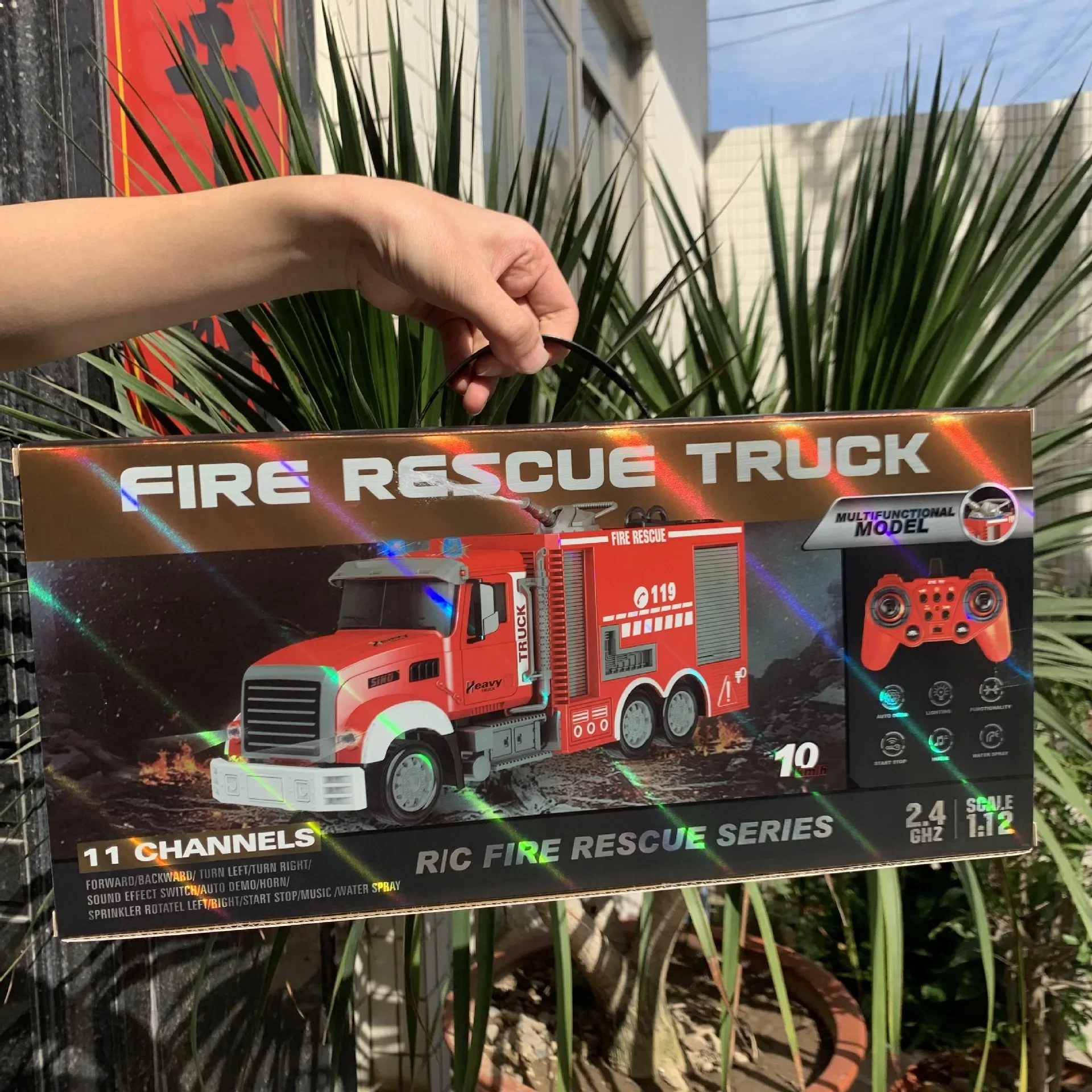 2.4G RC Fire Engine Car with S - Fire Escape Ladder recensie en prijs